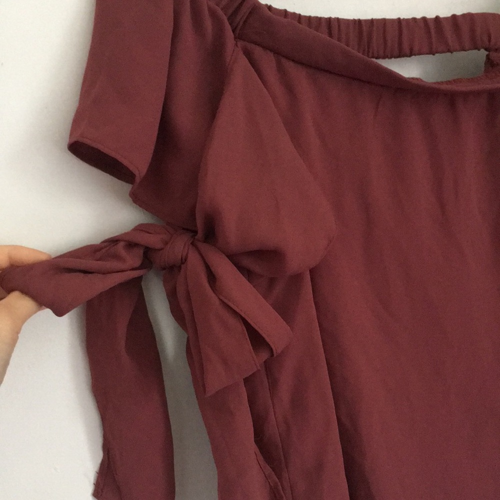 Rose Pink Off The Shoulder Flowy Blouse - Picture 2 of 3